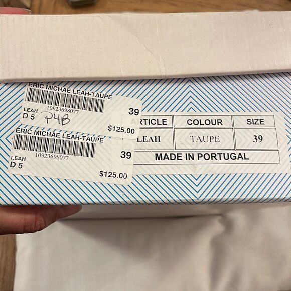 ERIC MICHAEL TAUPE OPEN YOE BOOTIES.  NEW IN BOX - Picture 12 of 12